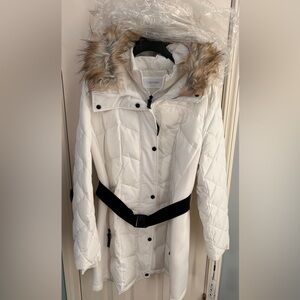 NWT - Calvin Klein Women's White Puffer Coat with Faux Fur Trim and Black Belt